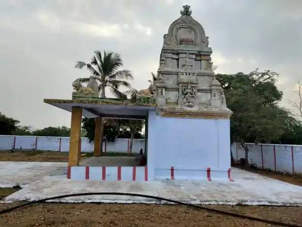 Arulmigu Sellandiamman Temple, Ellaipatti - 624712 அருள்மிகு செல்லாண்டியம்மன் திருக்கோயில், Ellaipatti - 624712, Dindigul - Ancient Temple Architecture and History Image 3