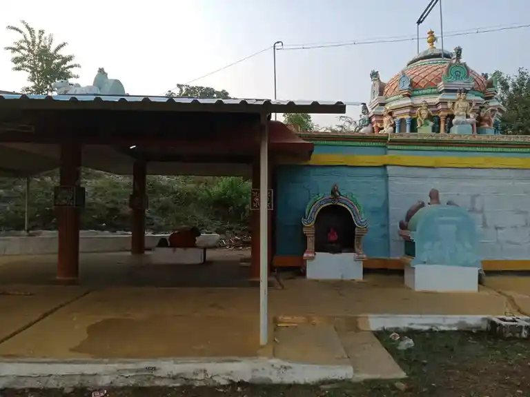 Arulmigu Sellandiamman Temple, Kalikavundanpalaiyam - 637103 Arulmigu Sellandiamman Temple, Kalikavundanpalaiyam - 637103, Salem - Ancient Temple Architecture and History Image 3