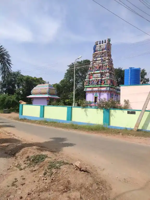 Arulmigu Sellandiamman Temple, Karukkalvadi - 636013 அருள்மிகு செல்லாண்டியம்மன் திருக்கோயில், Karukkalvadi - 636013, Salem - Ancient Temple Architecture and History Image 4