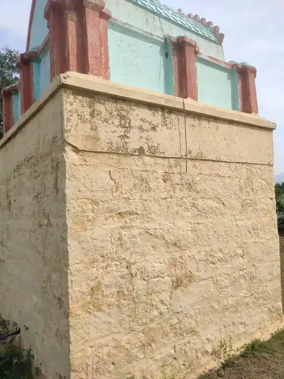 Arulmigu Sellandiamman Temple, Keerapappampadi - 636030 Arulmigu Sellandiamman Temple, Keerapappampadi - 636030, Salem - Ancient Temple Architecture and History Image 5