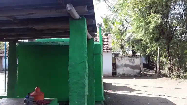 Arulmigu Sellandiamman Temple, Kilampatty - 636309 அருள்மிகு செல்லாண்டியம்மன் திருக்கோயில், Kilampatty - 636309, Salem - Ancient Temple Architecture and History Image 3