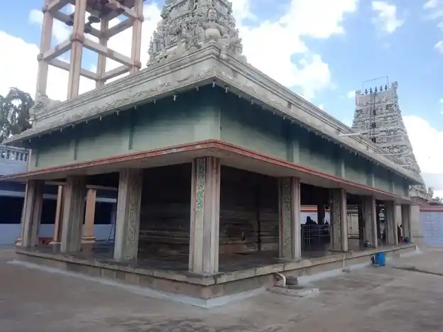 Arulmigu Sellandiamman Temple, Mallasamudram East - 637503