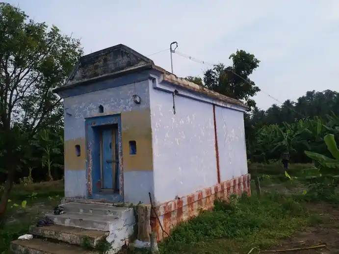 Arulmigu Sellandiamman Temple, Melmangalam - 625603 அருள்மிகு செல்லாண்டியம்மன் திருக்கோயில், Melmangalam - 625603, Theni - Ancient Temple Architecture and History Image 5