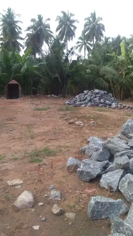 Arulmigu Sellandiamman Temple, Nedungulam - 637107 அருள்மிகு செல்லாண்டி அம்மன் திருக்கோயில், Nedungulam - 637107, Salem - Ancient Temple Architecture and History Image 3