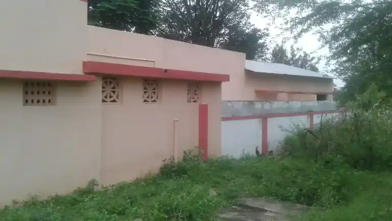 Arulmigu Sellandiamman Temple, Neloor - 624204 Arulmigu Sellandiamman Temple, Neloor - 624204, Dindigul - Ancient Temple Architecture and History Image 2