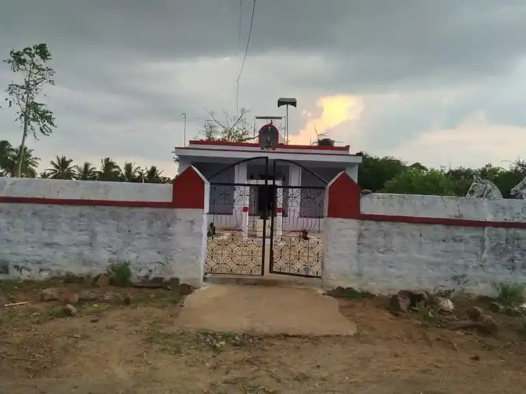 Arulmigu Sellandiamman Temple, Porasalpatty - 637505 அருள்மிகு செல்லாண்டியம்மன் திருக்கோயில், Porasalpatty - 637505, Namakkal - Ancient Temple Architecture and History Image 2