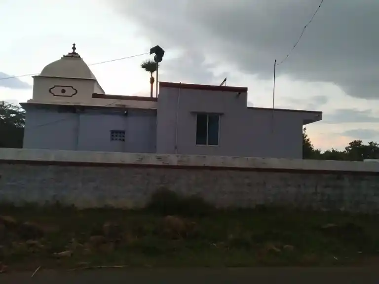 Arulmigu Sellandiamman Temple, Porasalpatty - 637505 அருள்மிகு செல்லாண்டியம்மன் திருக்கோயில், Porasalpatty - 637505, Namakkal - Ancient Temple Architecture and History Image 3