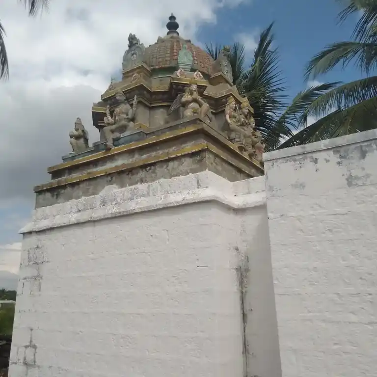 Arulmigu Sellandiamman Temple, Shenbagamadevi - 637501 அருள்மிகு செல்லாண்டியம்மன் திருக்கோயில், Shenbagamadevi - 637501, Namakkal - Ancient Temple Architecture and History Image 3