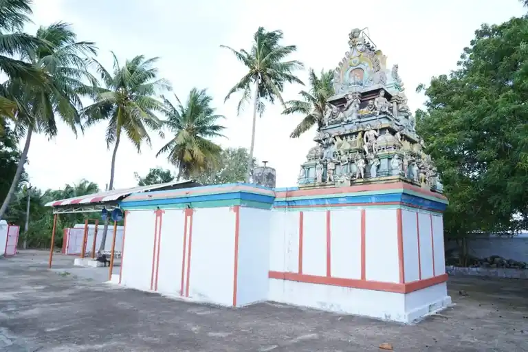 Arulmigu Sellandiamman Temple, Vadapoothinatham - 642132 அருள்மிகு செல்லாண்டியம்மன் திருக்கோயில், Vadapoothinatham - 642132, Tiruppur - Ancient Temple Architecture and History Image 5