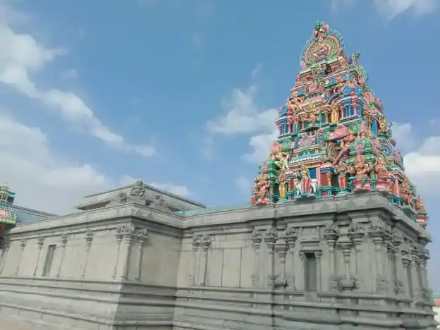 Arulmigu Sellandiyamman Temple, Ariyur - 639111 அருள்மிகு செல்லாண்டி அம்மன் திருக்கோயில், அரவக்குறிச்சி - 639111, Karur - Ancient Temple Architecture and History Image 4