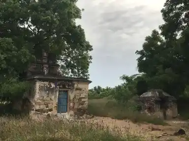 Arulmigu Sellandiyamman Temple, Ayyampalayam - 638151 அருள்மிகு செல்லாண்டியம்மன் திருக்கோயில், Ayyampalayam - 638151, Erode - Ancient Temple Architecture and History Image 4