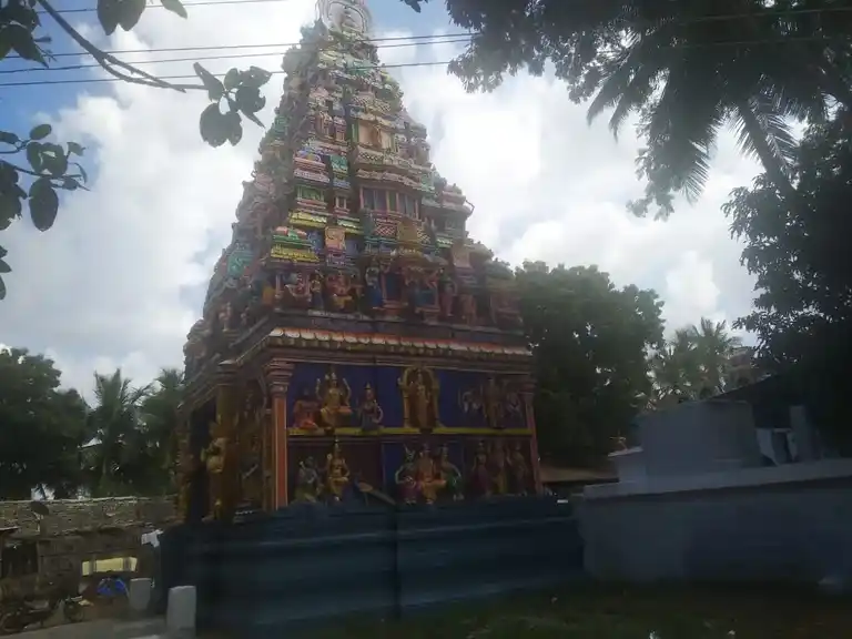 Arulmigu Sellandiyamman Temple, Magathanapuram, Renganathapuram - 639102 அருள்மிகு செல்லாண்டியம்மன் திருக்கோயில், Magathanapuram, Renganathapuram - 639102, Karur - Ancient Temple Architecture and History Image 3