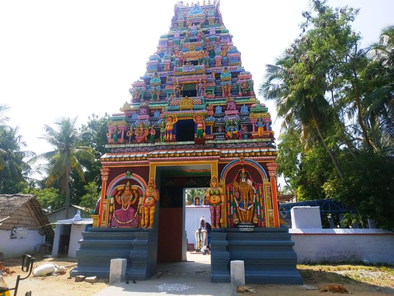 அருள்மிகு செல்லாண்டியம்மன் திருக்கோயில், Magathanapuram, Renganathapuram - 639102 - Main View
