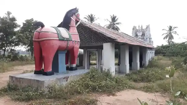 Arulmigu Sellandiyamman Temple, Pandamangalam - 637208 அருள்மிகு செல்லாண்டியம்மன் திருக்கோயில், குச்சிப்பாளையம், பாண்டமங்கலம் அஞ்சல், பரமத்தி-வேலூர் வட்டம் - 637208, Namakkal - Ancient Temple Architecture and History Image 5