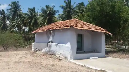 Arulmigu Sellandiyamman Temple, Poorandampalayam, Poorandampalayam - 641669 அருள்மிகுசெல்லாண்டியம்மன் திருக்கோயில், Poorandampalayam - 641669, Coimbatore - Ancient Temple Architecture and History Image 4