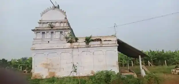 Arulmigu Sellandiyamman Temple, Sithur - 621215 Arulmigu Sellandiyamman Temple, Sithur - 621215, Thiruchirappalli - Ancient Temple Architecture and History Image 3