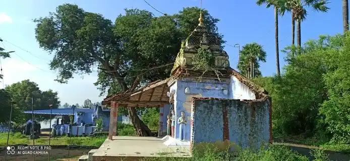 Arulmigu Sellandiyamman Temple, Varathanallur - 638311 அருள்மிகு செல்லாண்டியம்மன் திருக்கோயில், Varathanallur - 638311, Erode - Ancient Temple Architecture and History Image 2