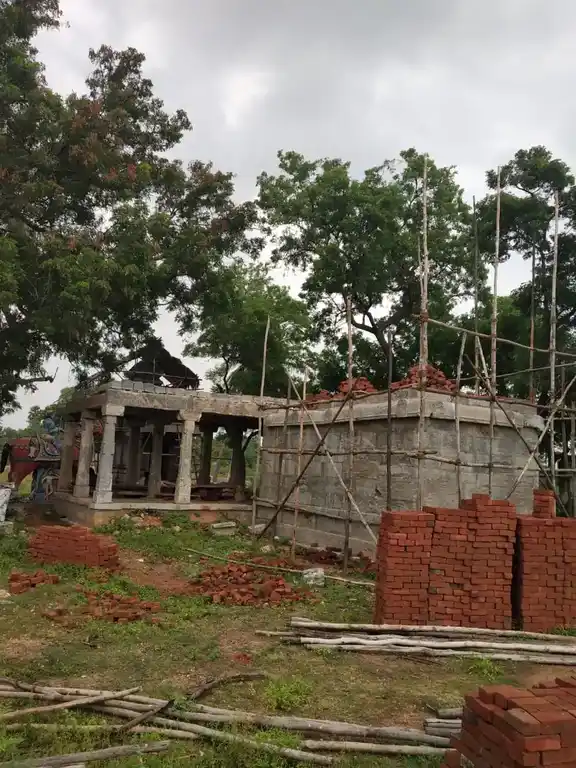 Arulmigu Sellandiyamman Temple, Vellur, Vellor - 621202 Arulmigu Sellandiyamman temple, Vellur, Vellor - 621202, Thiruchirappalli - Ancient Temple Architecture and History Image 2