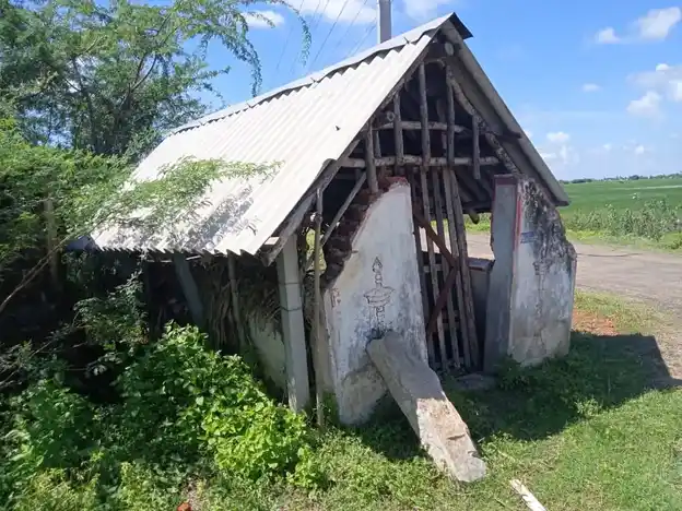 Arulmigu Sellapillaiyar Temple, Ekkal - 614703 அருள்மிகு செல்லபிள்ளையார் திருக்கோயில், Ekkal - 614703, Thiruvarur - Ancient Temple Architecture and History Image 2
