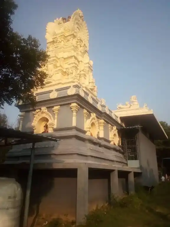 Arulmigu Sellathamman Temple, Salamangalam - 602105 அருள்மிகு செல்லாதம்மன் திருக்கோயில், Salamangalam - 602105, Kancheepuram - Ancient Temple Architecture and History Image 2