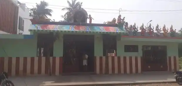 Arulmigu Selli Amman Temple, Nadukaveri, Nadukaveri - 613101 அருள்மிகு செல்லியம்மன் மற்றும் அரவமடக்கியம்மன் திருக்கோயில், Nadukaveri, Nadukaveri - 613101, Thanjavur - Ancient Temple Architecture and History Image 9