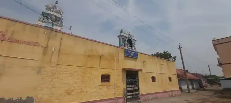 Arulmigu Selli Amman Temple, Urulaikkudi - 628802 அருள்மிகு செல்லியாரம்மன் திருக்கோயில், Urulaikkudi - 628802, Thoothukudi - Ancient Temple Architecture and History Image 4