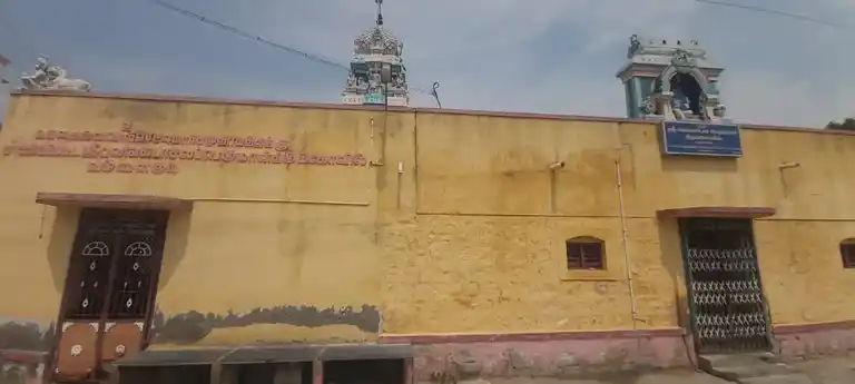 Arulmigu Selli Amman Temple, Urulaikkudi - 628802 அருள்மிகு செல்லியாரம்மன் திருக்கோயில், Urulaikkudi - 628802, Thoothukudi - Ancient Temple Architecture and History Image 5