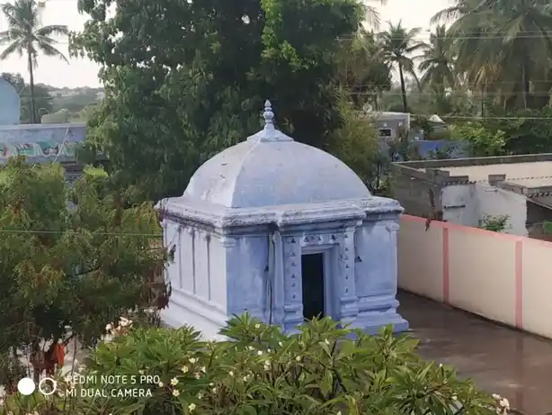 Arulmigu Selliamman Mariamman Pattalamman Temple, Anasagaram - 636704 அருள்மிகு செல்லியம்மன் , மாரியம்மன், பட்டாளம்மன், திருக்கோயில், Anasagaram - 636704, Dharmapuri - Ancient Temple Architecture and History Image 9