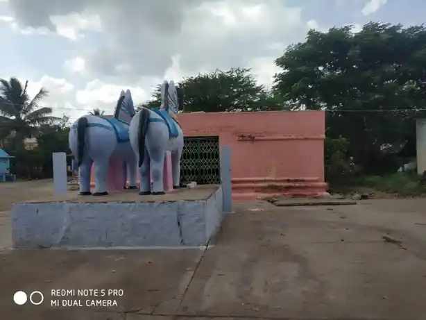Arulmigu Selliamman Mariamman Pattalamman Temple, Anasagaram - 636704 அருள்மிகு செல்லியம்மன் , மாரியம்மன், பட்டாளம்மன், திருக்கோயில், Anasagaram - 636704, Dharmapuri - Ancient Temple Architecture and History Image 15