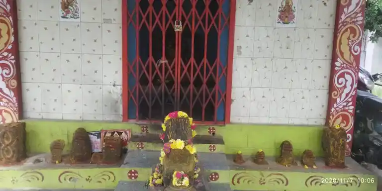 Arulmigu Selliamman Temple, Adagapadi - 636803 அருள்மிகு செல்லியம்மன் திருக்கோயில், Adagapadi - 636803, Dharmapuri - Ancient Temple Architecture and History Image 4