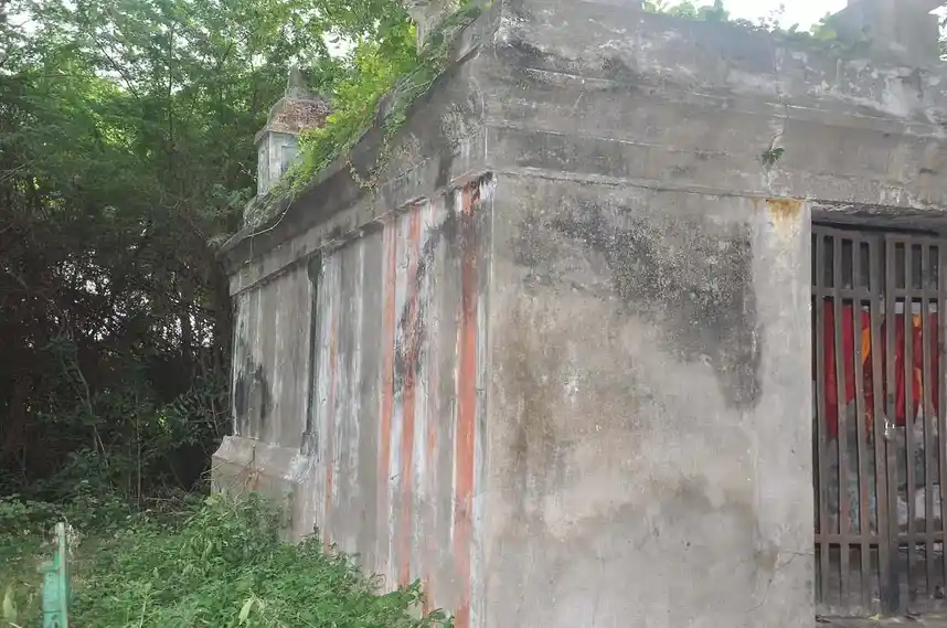 Arulmigu Selliamman Temple, Kumbakonam - 612303 Arulmigu Selliamman Temple, Kumbakonam - 612303, Thanjavur - Ancient Temple Architecture and History Image 2