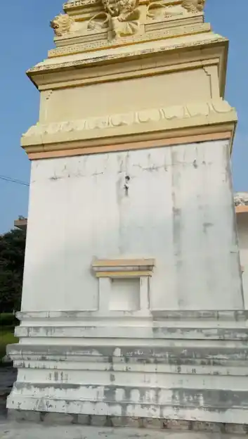 Arulmigu Selliamman Temple, Periyanahalli - 635205 அருள்மிகு செல்லியம்மன் திருக்கோயில், Periyanahalli - 635205, Dharmapuri - Ancient Temple Architecture and History Image 4