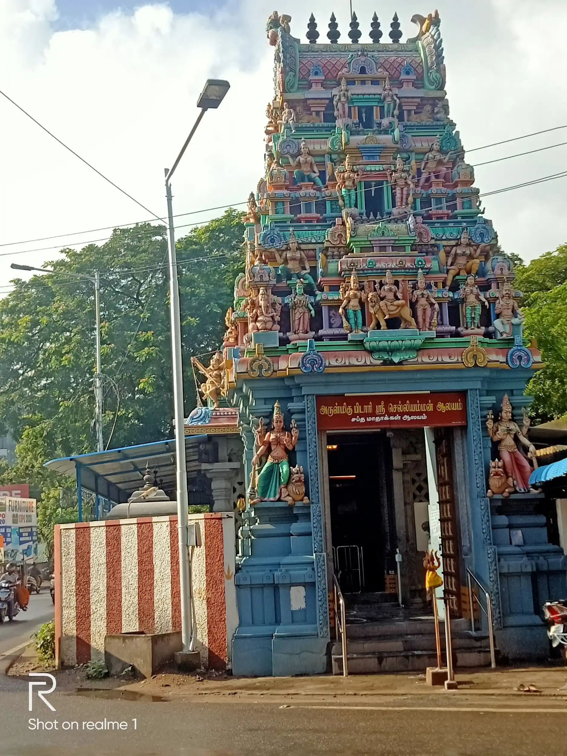 Arulmigu Selliamman Temple, Velachery, Chennai - 600042 அருள்மிகு செல்லியம்மன் கோயில், வேளச்சேரி, சென்னை - 600042, Chennai - Ancient Temple Architecture and History Image 3