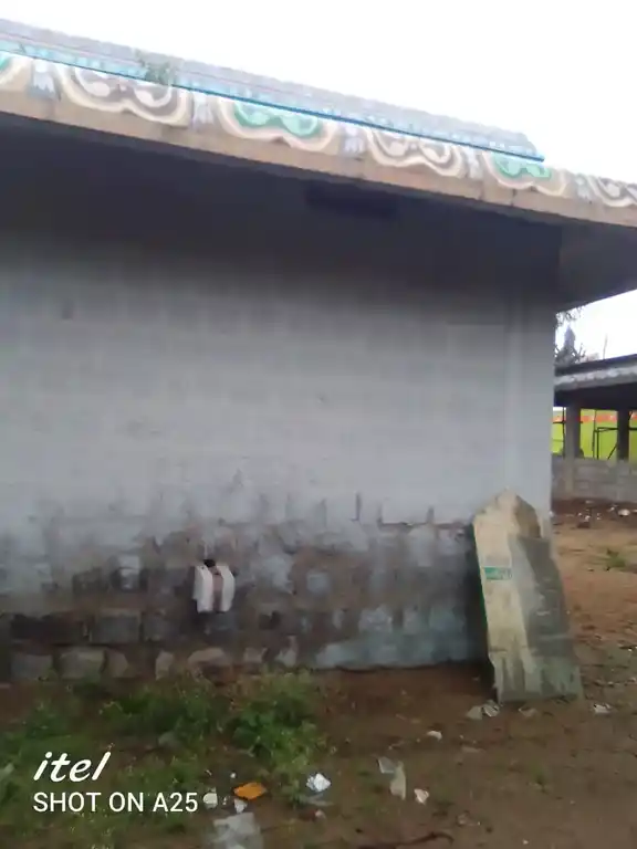Arulmigu Selliyamman Temple, Avathavaadi - 635204 அருள்மிகு செல்லியம்மன் திருக்கோயில், ஆவத்துவாடி - 635204, Krishnagiri - Ancient Temple Architecture and History Image 6