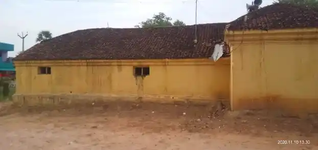 Arulmigu Selliyamman Temple, Gundaveli, Gundaveli - 621704 அருள்மிகு செல்லியம்மன் மற்றும் மாரியம்மன் திருக்கோயில், குண்டவெளி, குண்டவெளி - 621704, Ariyalur - Ancient Temple Architecture and History Image 5