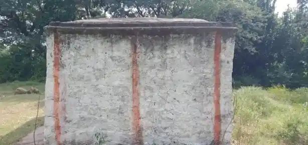 Arulmigu Selliyamman Temple, Karagatha Halli, Kadamadai - 636808