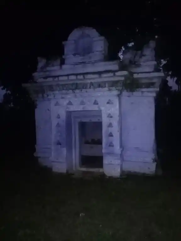 Arulmigu Selliyamman Temple, Kodamandapatti - 635306 Temple