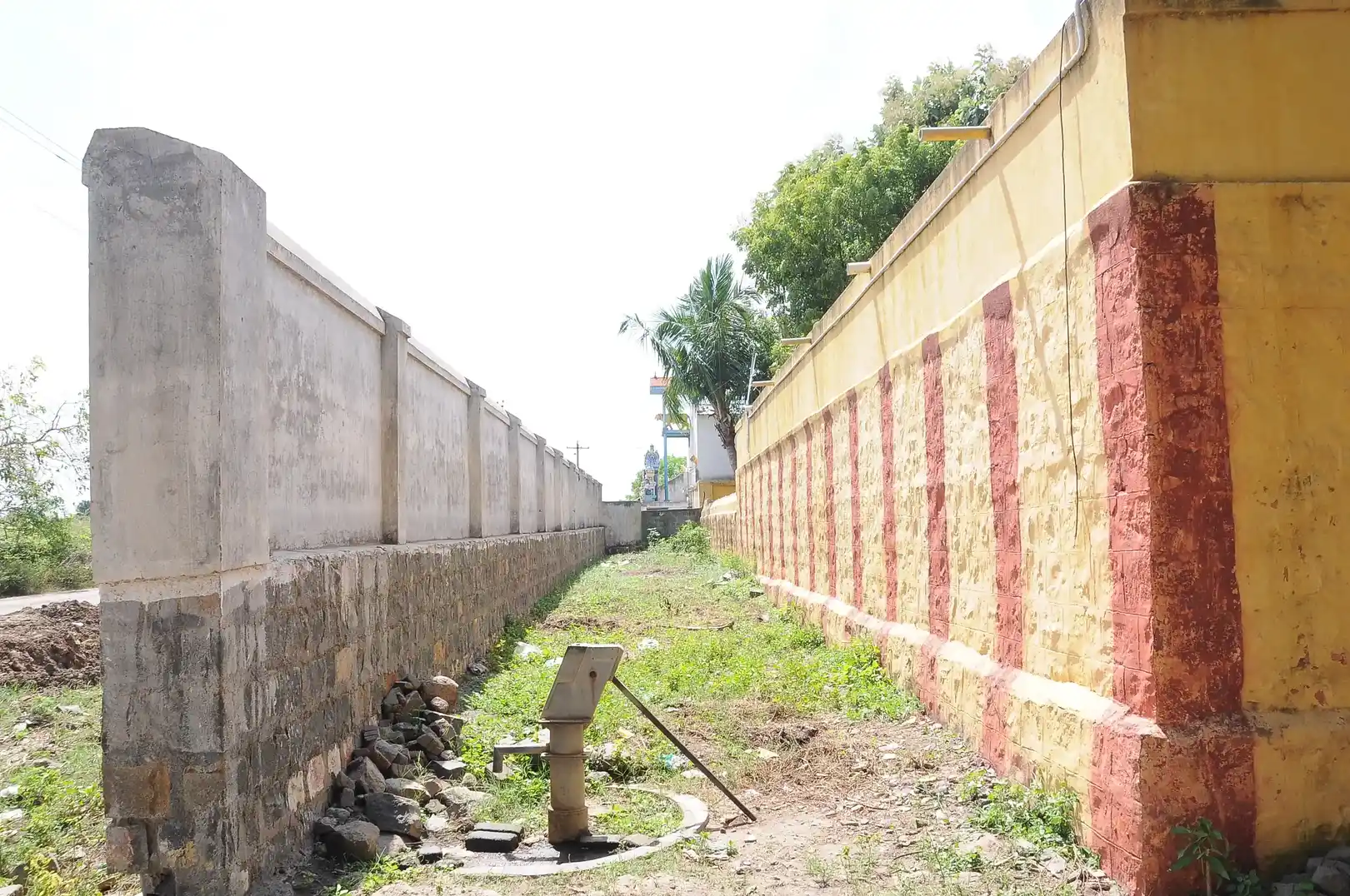 Arulmigu Selliyamman Temple, Oothadur, Oottathur - 621109 அருள்மிகு செல்லியம்மன் திருக்கோயில், ஊட்டத்தூர், ஊட்டத்தூர் - 621109, Thiruchirappalli - Ancient Temple Architecture and History Image 4