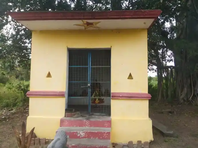 Arulmigu Selliyamman Temple, Parandapalli - 635206 Temple