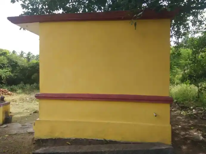 Arulmigu Selliyamman Temple, Parandapalli - 635206 அருள்மிகு செல்லியம்மன் திருக்கோயில், பாரண்டப்பள்ளி - 635206, Krishnagiri - Ancient Temple Architecture and History Image 3