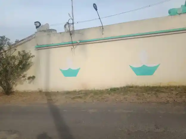 Arulmigu Selliyamman Temple, Periyapanamutlu - 635108 அருள்மிகு செல்லியம்மன் திருக்கோயில், பெரியபனமுட்டுலு - 635108, Krishnagiri - Ancient Temple Architecture and History Image 4