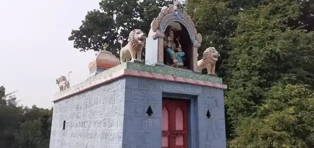 Arulmigu Selliyamman Temple, Pu. Killanur, Pu. Killanur - 606107 அருள்மிகு செல்லியம்மன் திருக்கோயில், Pu. Killanur, Pu. Killanur - 606107, Kallakurichi - Ancient Temple Architecture and History Image 2