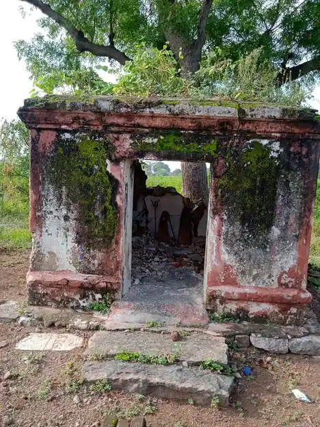 Arulmigu Selliyamman Temple, Pulikkarai - 636808 Arulmigu Selliyamman Temple, Pulikkarai - 636808, Dharmapuri - Ancient Temple Architecture and History Image 2