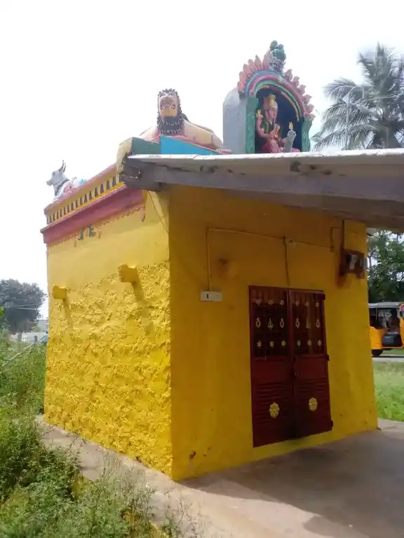 Arulmigu Selliyamman Temple, Pusaripatti - 635002 Temple