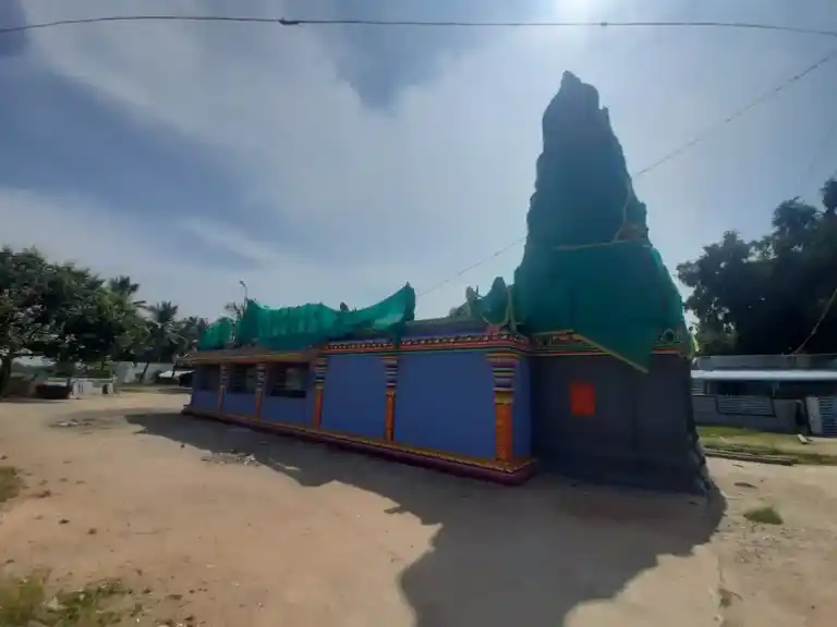 Arulmigu Selliyamman Temple, Sikarthanahalli - 636808 அருள்மிகு செல்லியம்மன் திருக்கோயில், Sikarthanahalli - 636808, Dharmapuri - Ancient Temple Architecture and History Image 4