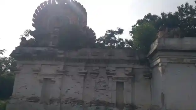 Arulmigu Selliyamman Temple, Sripuranthan - 621701 அருள்மிகு செல்லியம்மன் திருக்கோயில், Sripuranthan - 621701, Ariyalur - Ancient Temple Architecture and History Image 2