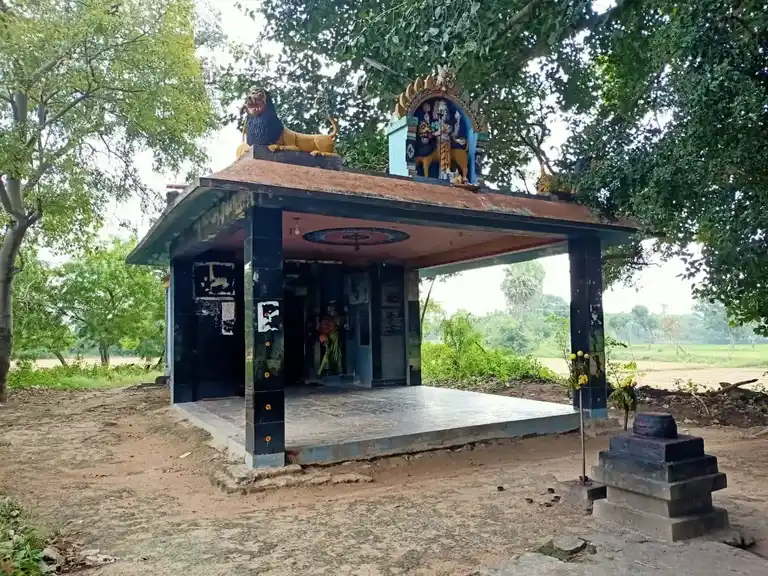 Arulmigu Selliyamman Temple, Vadakaraithaazhanur - 605752 Temple
