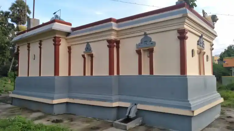 Arulmigu Selliyamman Temple, Vazhuthalambedu - 601301 அருள்மிகு செல்லியம்மன் திருக்கோயில், Vazhuthalambedu - 601301, Kancheepuram - Ancient Temple Architecture and History Image 2
