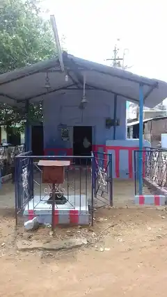 Arulmigu Selliyaramman Temple, Middle Of The Village, Ilanthakulam - 627953 Arulmigu Selliyaramman Temple, Middle Of The Village, Ilanthakulam - 627953, Tenkasi - Ancient Temple Architecture and History Image 2