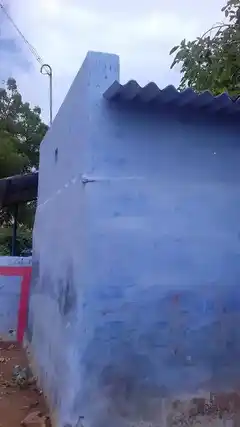 Arulmigu Selliyaramman Temple, Middle Of The Village, Ilanthakulam - 627953 Arulmigu Selliyaramman Temple, Middle Of The Village, Ilanthakulam - 627953, Tenkasi - Ancient Temple Architecture and History Image 3